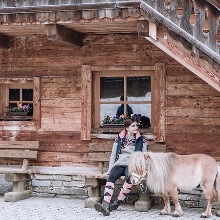 Familienresort Ellmauhof Saalbach-Hinterglemm Bagian luar foto