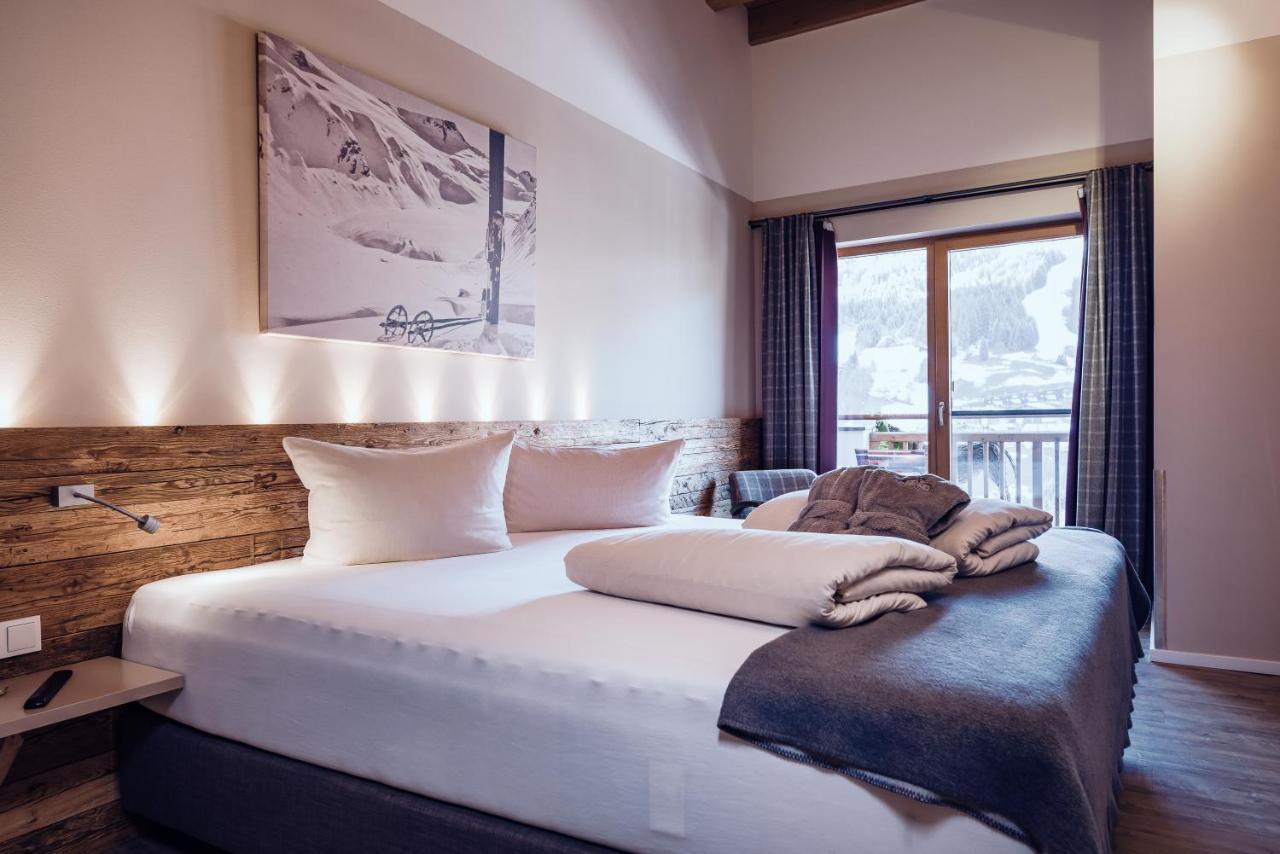 Familienresort Ellmauhof Saalbach-Hinterglemm Bagian luar foto